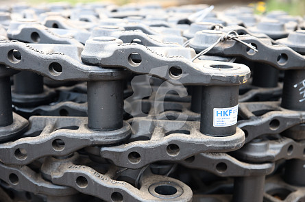 2272-6137 - VE1569B849 Цепь гусеничная (49 зв) для экскаваторов  Hitachi ZX210LC-3 / Volvo EC210C NLC (E40208C0M00049, KM782/49) HKF