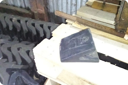 Защита межзубьевая правая СК-0041868 OEM