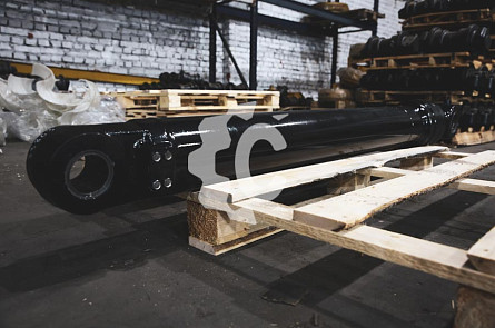 Гидроцилиндр ковша (без трубок) СК-0033863 JM Гидроцилиндр ковша (без трубок) СК-0033863 JM