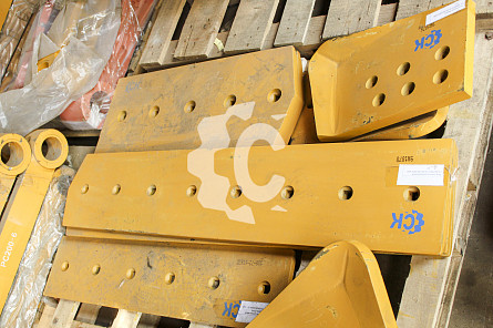 Нож отвала левый СК-3886930 SUN