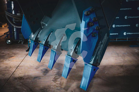 Ковш стандартный 1,6м3 на экскаватор Komatsu PC300