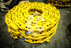 Цепь гусеничная 41L (жидкая смазка, полузвено под рядный башмак) СК-5851108 STF