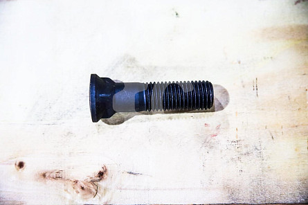 U12698 - Болт (PLOW BOLT 1"X4") СК-6197119 SUN