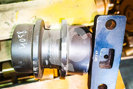 Каток поддерживающий СК-6284058 ESMI