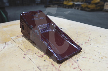 Коронка ковша стандартная СК-0002208 HZ