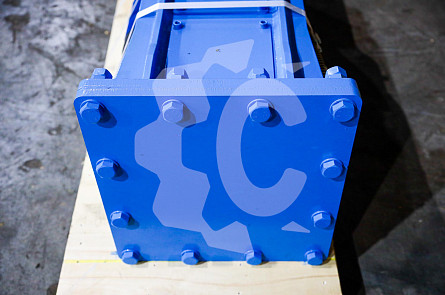 Гидромолот закрытого типа Smashbreaker SB100 (RHB-100) для экскаваторов JCB JS160W / Hyundai R170W-7 (СК-0037293)