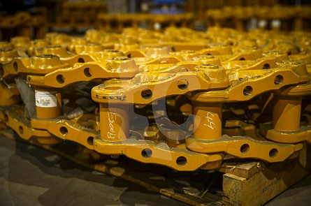 159-1519 - KRA18630 Цепь гусеничная (49 зв) для экскаватора CAT320D2L (VCR5350/49HDV, 966203) QHD