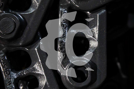 9250500 Цепь гусеничная (49 зв) для экскаваторов Hitachi ZX200LC‑5G / ZX200LC-3 (9202850, 81EM-27010) SOD