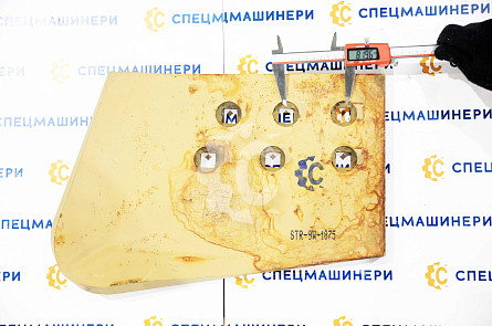 Нож отвала правый СК-3886931 STR