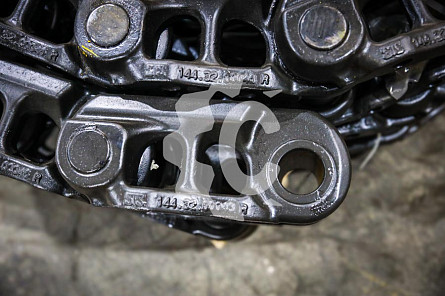 UL203K1P50 - Цепь гусеничная 50L (Т палец) СК-0036405 STS